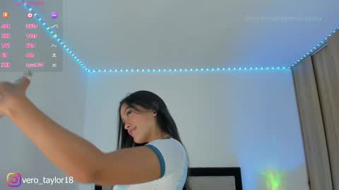 Vero 3 online show from April 2026 08:21:01 PM