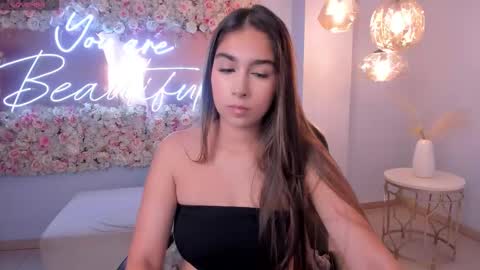Snapshot of veronicablue1 chatting on March 2026 09:56:02 AM Vero online show from March 2026 09:56:02 AM
