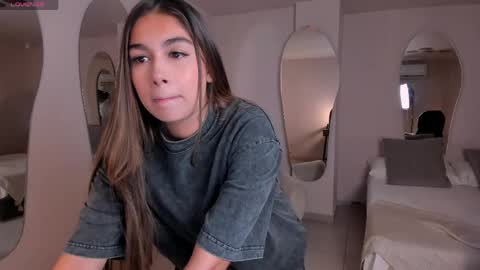 Snapshot of veronicablue1 chatting on March 2026 11:25:01 AM Vero online show from March 2026 11:25:01 AM