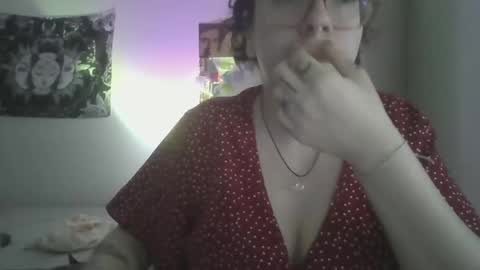 Snapshot of veronicadiscovery chatting on November 2025 10:14:01 PM veronicadiscovery online show from November 2025 10:14:01 PM