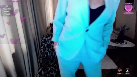 Helen online show from February 2025 10:02:02 AM