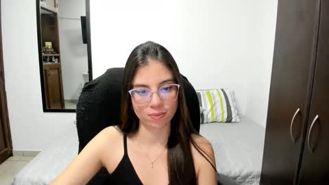 Snapshot of veronicamiller22 chatting on April 2026 02:58:02 AM Veronica Miller online show from April 2026 02:58:02 AM