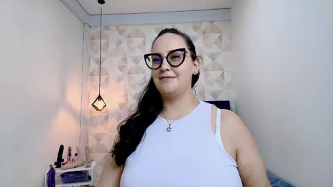 Snapshot of veroniicabbw chatting on February 2025 06:17:01 PM veroniicabbw online show from February 2025 06:17:01 PM