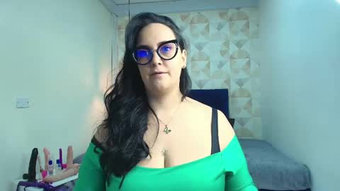 Snapshot of veroniicabbw chatting on February 2025 12:11:01 PM veroniicabbw online show from February 2025 12:11:01 PM