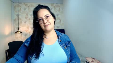 Snapshot of veroniicabbw chatting on October 2025 12:06:02 PM veroniicabbw online show from October 2025 12:06:02 PM