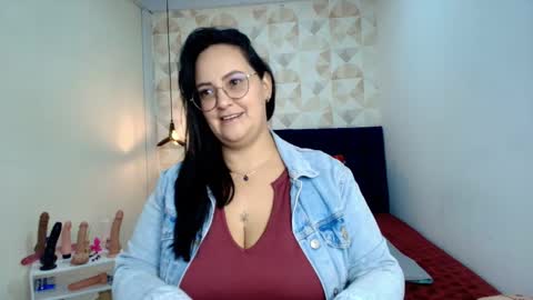 Snapshot of veroniicabbw chatting on October 2025 12:12:02 PM veroniicabbw online show from October 2025 12:12:02 PM