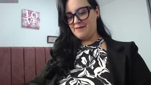 veroniicabbw_ online show from April 2026 12:28:01 PM
