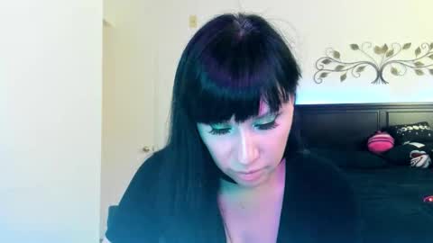 Snapshot of veronika_blak chatting on March 2026 03:23:01 AM Miss Veronika Blak online show from March 2026 03:23:01 AM