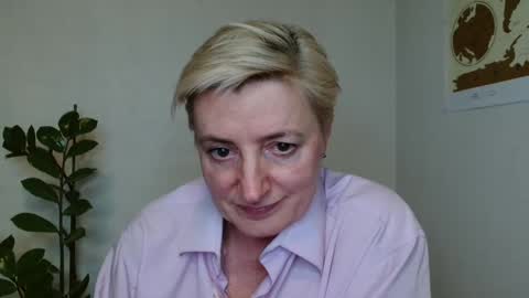 verony_ online show from March 2025 08:16:02 PM