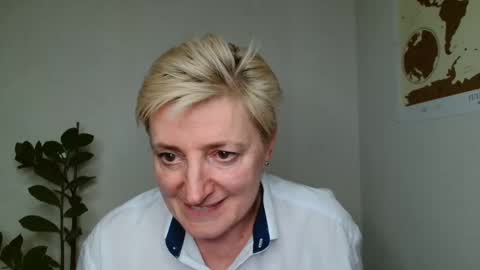 verony_ online show from March 2025 06:26:02 PM