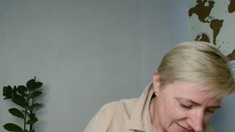 verony_ online show from March 2025 09:12:02 AM