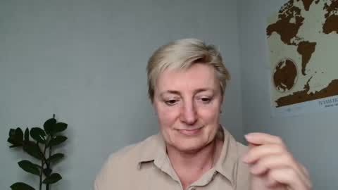 verony_ online show from March 2025 03:18:02 PM