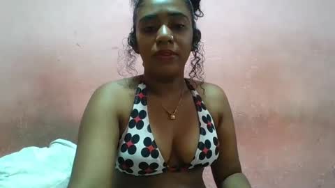 Snapshot of verronique1511 chatting on February 2025 12:28:01 PM verronique1511 online show from February 2025 12:28:01 PM