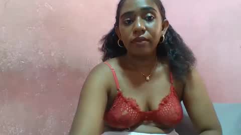 Snapshot of verronique1511 chatting on February 2025 10:28:01 AM verronique1511 online show from February 2025 10:28:01 AM