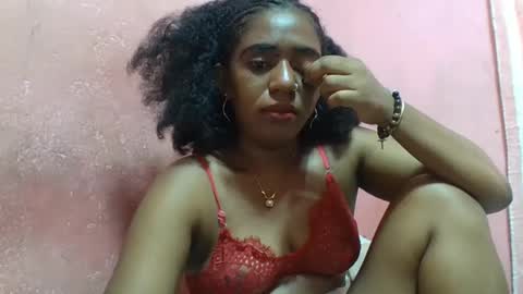 Snapshot of verronique1511 chatting on February 2025 04:47:01 AM verronique1511 online show from February 2025 04:47:01 AM