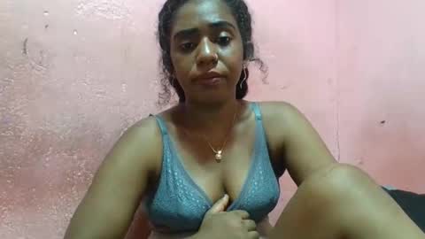 Snapshot of verronique1511 chatting on February 2025 05:09:02 AM verronique1511 online show from February 2025 05:09:02 AM