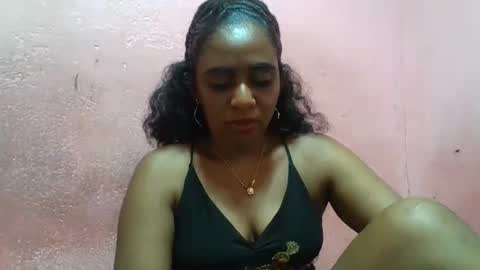 Snapshot of verronique1511 chatting on February 2025 10:12:01 AM verronique1511 online show from February 2025 10:12:01 AM