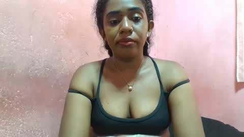 Snapshot of verronique1511 chatting on February 2025 11:01:02 AM verronique1511 online show from February 2025 11:01:02 AM