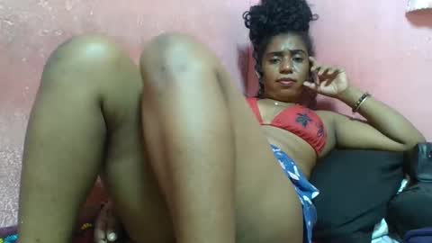 Snapshot of verronique1511 chatting on February 2025 06:48:02 PM verronique1511 online show from February 2025 06:48:02 PM