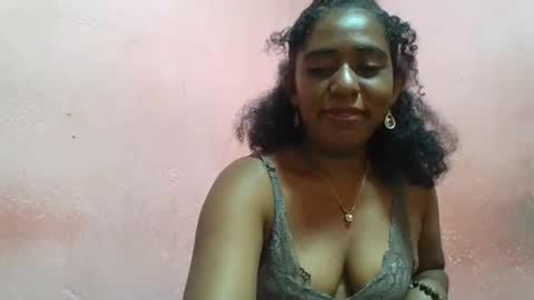 Snapshot of verronique1511 chatting on March 2025 11:01:02 AM verronique1511 online show from March 2025 11:01:02 AM