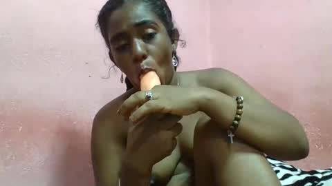 Snapshot of verronique1511 chatting on March 2025 03:07:02 PM verronique1511 online show from March 2025 03:07:02 PM