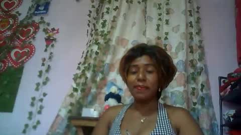 Snapshot of verronique1511 chatting on November 2025 10:04:02 AM verronique1511 online show from November 2025 10:04:02 AM