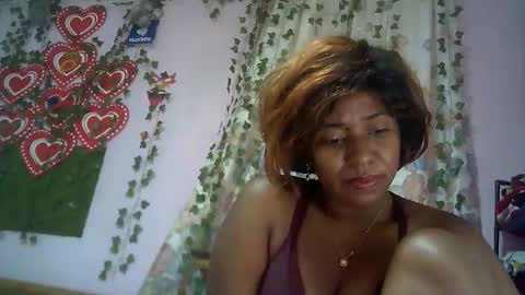 Snapshot of verronique1511 chatting on November 2025 03:51:01 AM verronique1511 online show from November 2025 03:51:01 AM