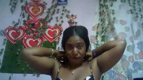 Snapshot of verronique1511 chatting on November 2025 02:32:01 AM verronique1511 online show from November 2025 02:32:01 AM