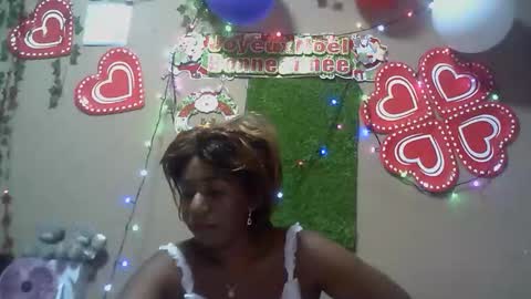 Snapshot of verronique1511 chatting on December 2025 08:20:02 AM verronique1511 online show from December 2025 08:20:02 AM