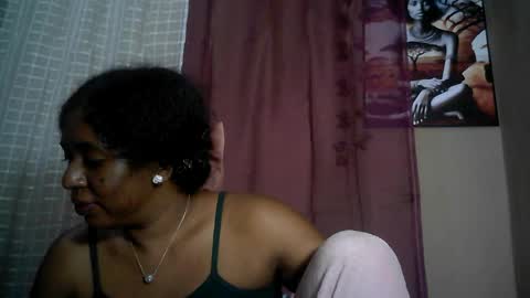 Snapshot of verronique1511 chatting on July 2026 07:12:01 AM verronique1511 online show from July 2026 07:12:01 AM