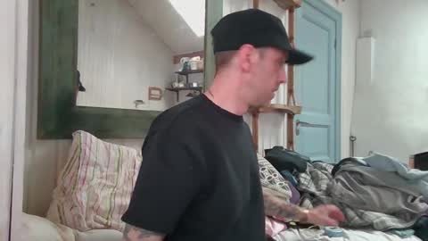 Snapshot of versatilexswede chatting on March 2026 02:27:01 PM John online show from March 2026 02:27:01 PM