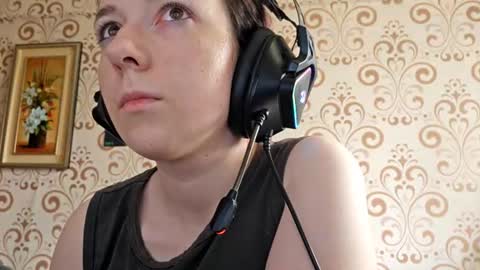 Snapshot of versieskains chatting on August 2026 08:05:02 AM versieskains online show from August 2026 08:05:02 AM