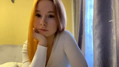 Snapshot of vertiegartrell chatting on June 2026 11:23:02 AM Lina online show from June 2026 11:23:02 AM