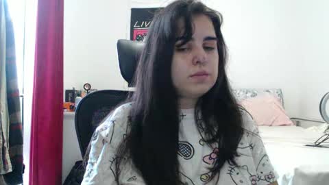 Snapshot of veruca99 chatting on April 2026 01:27:02 PM veruca99 online show from April 2026 01:27:02 PM