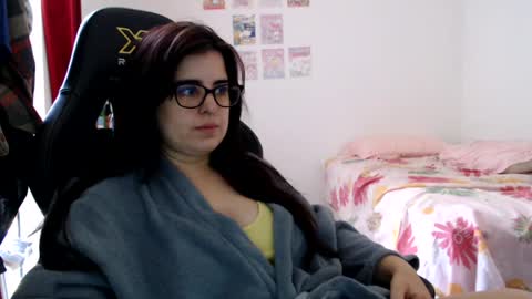 Snapshot of veruca99 chatting on August 2026 12:43:02 PM veruca99 online show from August 2026 12:43:02 PM