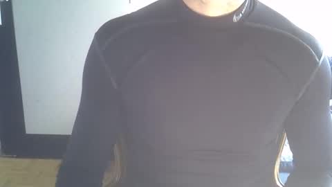 Snapshot of veryhotpervert chatting on September 2025 03:06:01 PM veryhotpervert online show from September 2025 03:06:01 PM