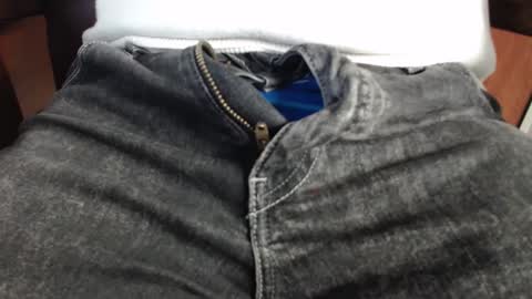 Erik online show from February 2025 08:44:01 AM