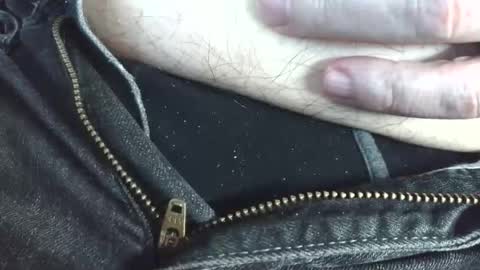 Erik online show from March 2026 08:20:01 AM