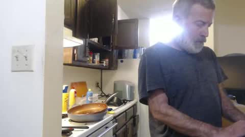 hairy man online show from February 2026 01:23:01 AM