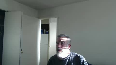 Snapshot of veryveryhairmanindenver chatting on March 2026 12:17:01 AM hairy man online show from March 2026 12:17:01 AM