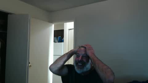Snapshot of veryveryhairmanindenver chatting on March 2026 12:03:01 AM hairy man online show from March 2026 12:03:01 AM