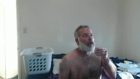 Snapshot of veryveryhairmanindenver chatting on March 2026 11:52:02 PM hairy man online show from March 2026 11:52:02 PM