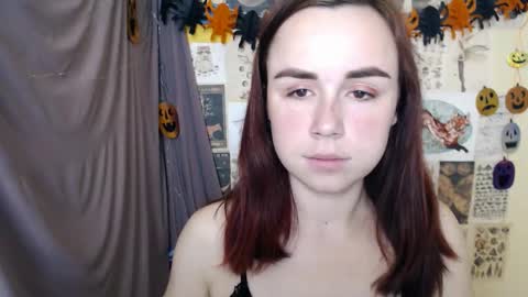 veryveryvery_shy online show from October 2025 05:58:02 PM