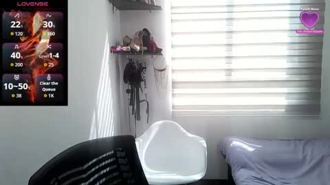 Vesper Vixen online show from September 2025 01:24:02 PM