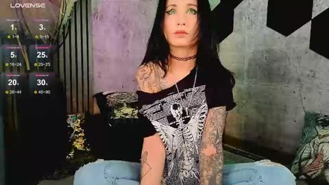 Snapshot of vespera_ chatting on April 2026 02:36:01 AM Lady or Goddess Vespera online show from April 2026 02:36:01 AM