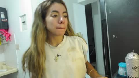 Sofa  online show from April 2026 02:04:01 AM