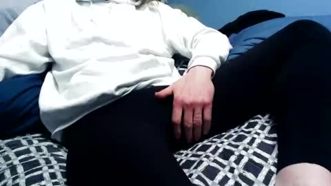 Vexnew online show from April 2026 09:42:02 PM