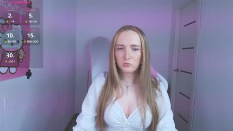 Snapshot of vi_luxxxy chatting on April 2026 01:58:01 AM vi_luxxxy online show from April 2026 01:58:01 AM