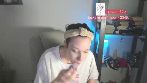 VIKA online show from February 2025 09:55:02 AM