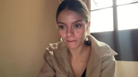 Snapshot of viajemos chatting on July 2026 04:34:02 PM papichulo y mamichula online show from July 2026 04:34:02 PM